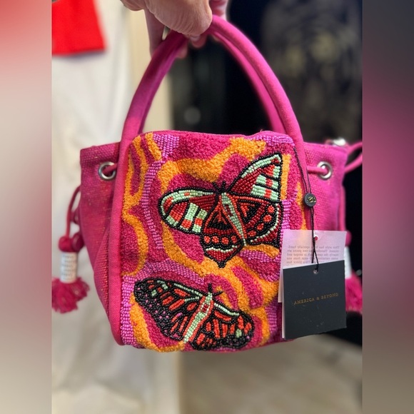 🦋🩷America & Beyond Vibrant Pink Beaded Butterfly Tote Bag🦋🩷NWT - Picture 11 of 16